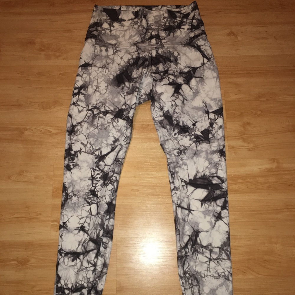 Lululemon Marble Reversible Leggings (SOLD)